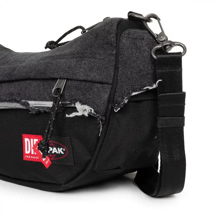 DIESEL-Schultertasche DSL MASH UP