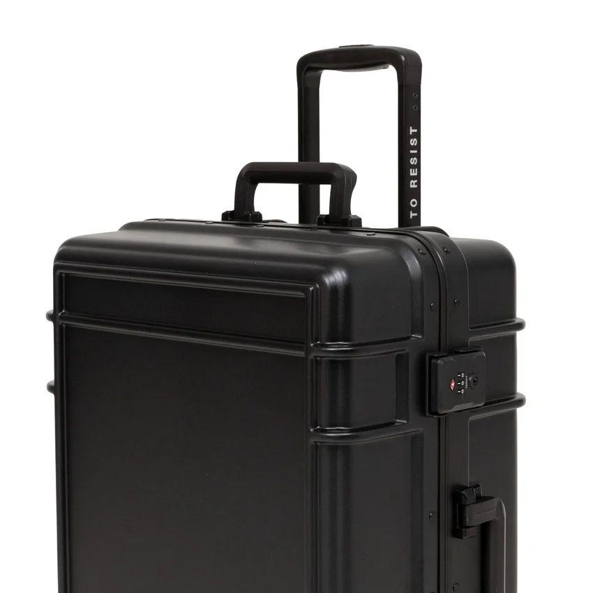 RESIST'R CASE M SCHWARZ
